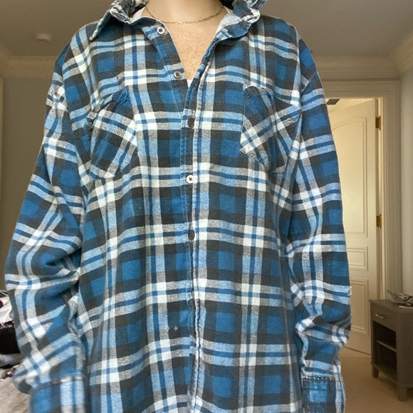 Brandy Melville flannel - Picture 2 of 7
